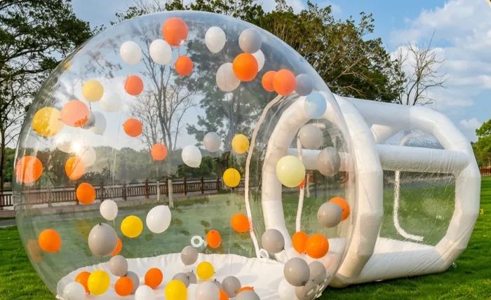 Bubble House inflável transparente com balões